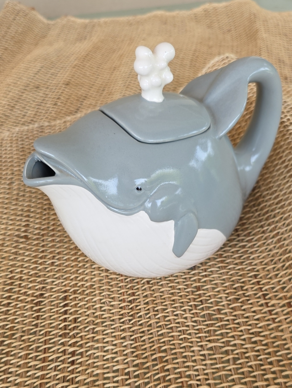 🐳 Rare Vintage Norcrest Japan Ceramic Whale Teapot 🐳